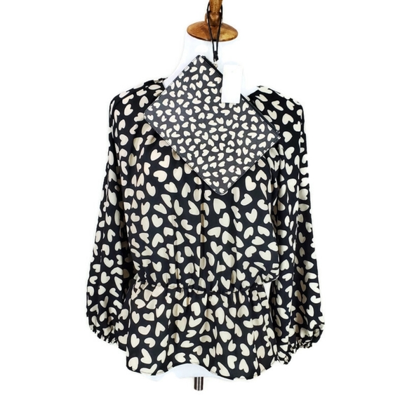 Ann Taylor Cinched Waist Heart Black/Cream Blouse Size M Free Wristlet - Picture 6 of 10